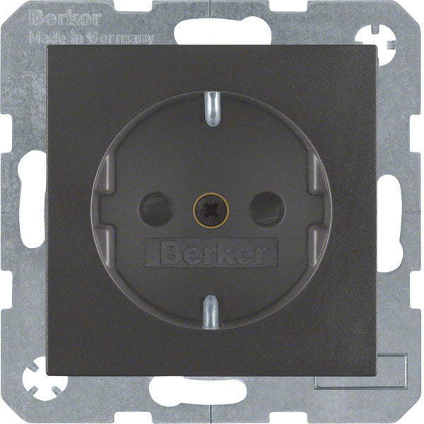Hager Berker S.1/B.3/B.7 Toma De Pared (Aparamenta WCD) - 47231606