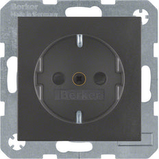 Hager Berker S.1/B.3/B.7 Toma De Pared (Aparamenta WCD) - 47231606
