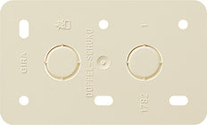 Placa de montaje GIRA Enchufe de pared de 2 vías para montaje en superficie Crema Blanco - 008213